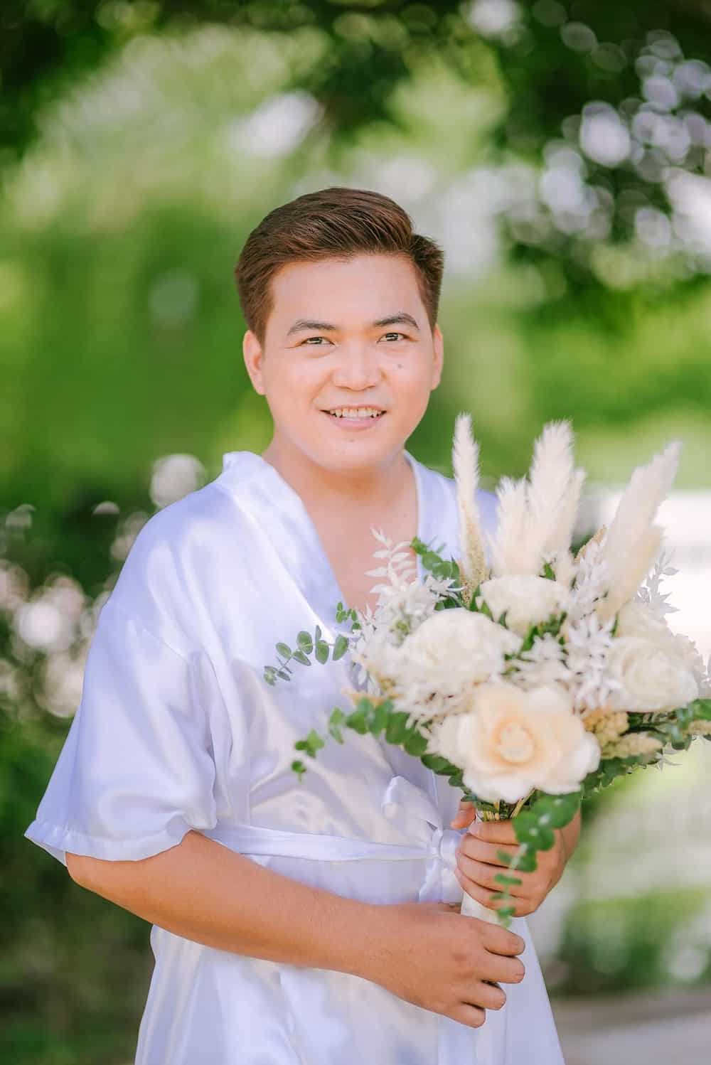 Kwento ng isang netizen na may asawang pinangarap maging bride, viral na