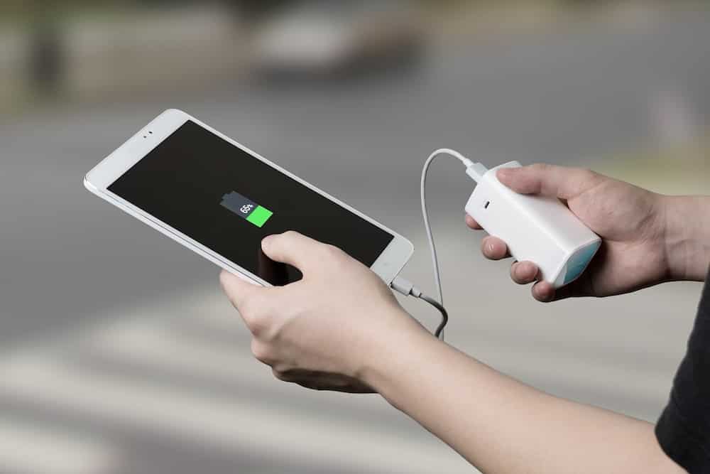 Where to buy affordable power banks that are high-quality and below P400 online