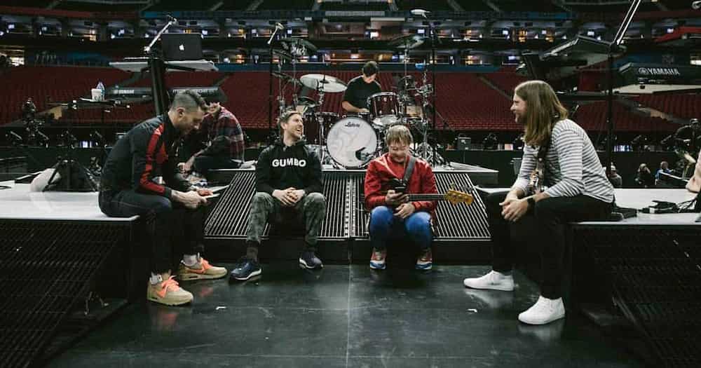 Maroon 5, magpi-perform sa MoA Arena sa December 8 ngayong taon; sikat na banda, pinost ang schedule sa socmed