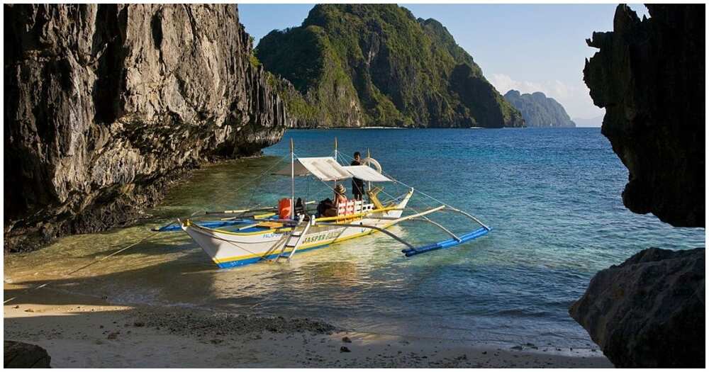 Pasaway! 2 babaeng turista sa Palawan, huli sa pamemeke ng swab test results