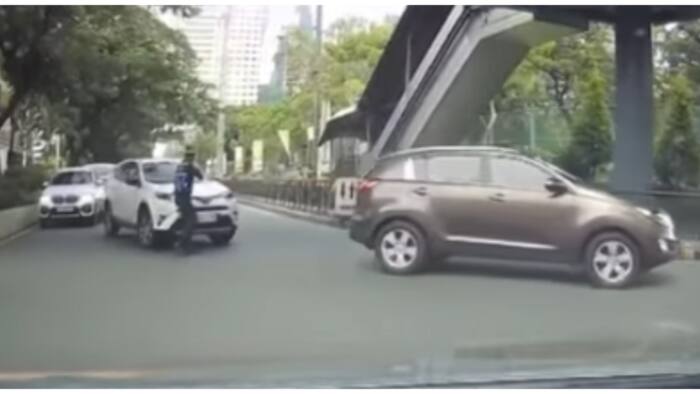 Video ng security guard na walang-awang ginulungan ng sasakyan, viral