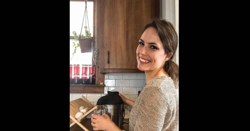 Emily Mitchell, a family influencer, dies pregnant with fifth child Emily Mitchell, a family influencer, dies pregnant with fifth child