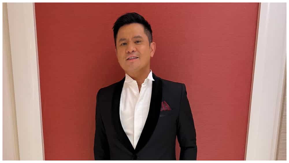 Post ni Ogie Alcasid, umani ng iba't ibang reaksyon; 'creepy' ayon sa karamihan Post ni Ogie Alcasid, umani ng iba't ibang reaksyon; 'creepy' ayon sa karamihan