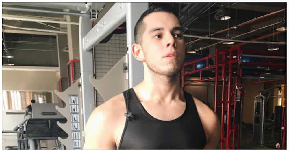 Raymond Gutirrez, nakaligtas matapos mabangga ang sinasakyang kotse sa LA Raymond Gutirrez, nakaligtas matapos mabangga ang sinasakyang kotse sa LA