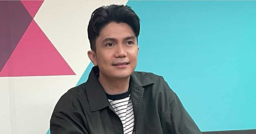 Vhong Navarro (@vhongx44)