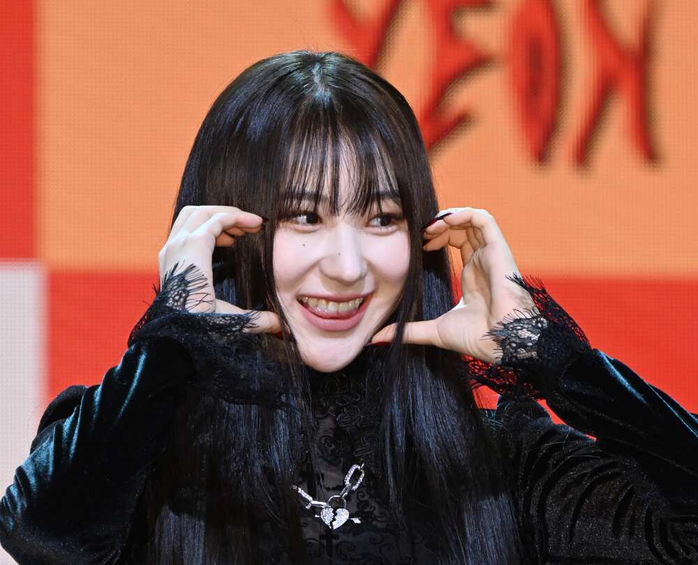Who is oldest in IZ*ONE? Who is oldest in IZ*ONE?