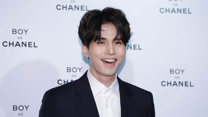 Lee Dong-Wook's bio: wife, girlfriend, age, birthday, TV shows