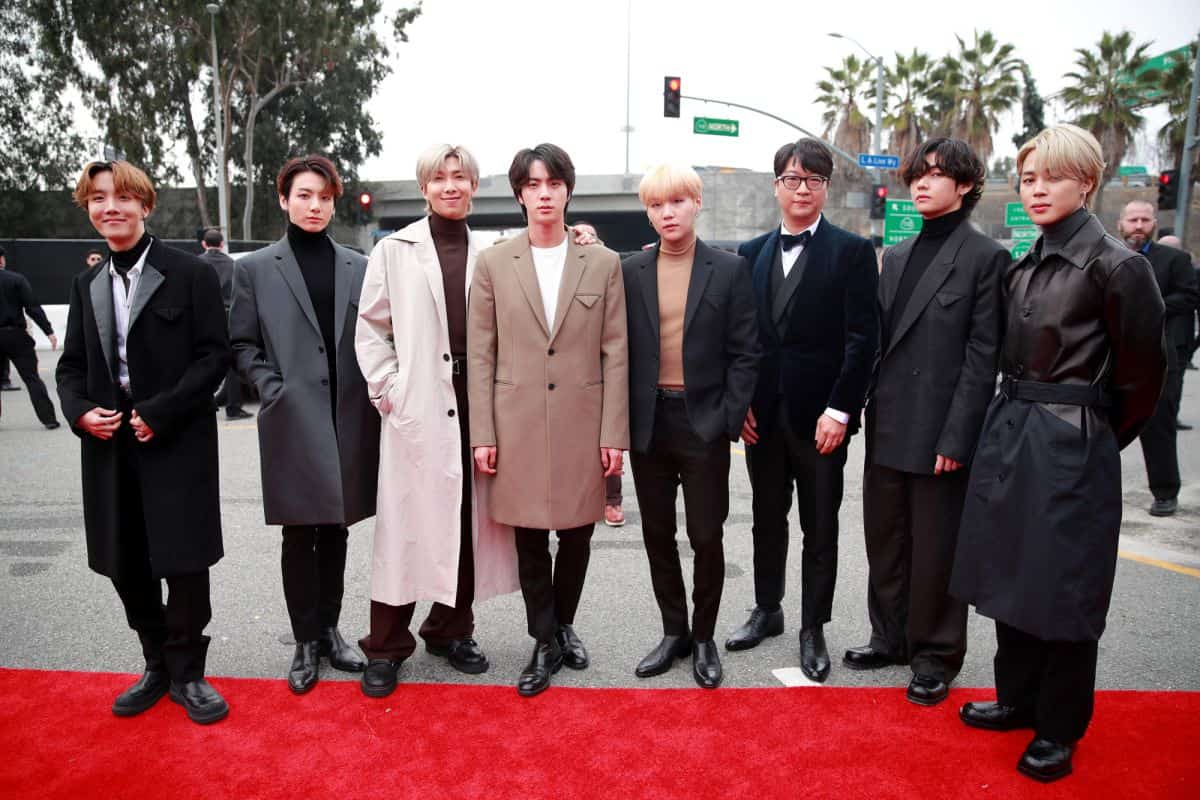 Here Are The Tallest Male Idols Of 30+ Boy Groups - Koreaboo | Korean  fashion men, Kpop fashion men, Streetwear men outfits