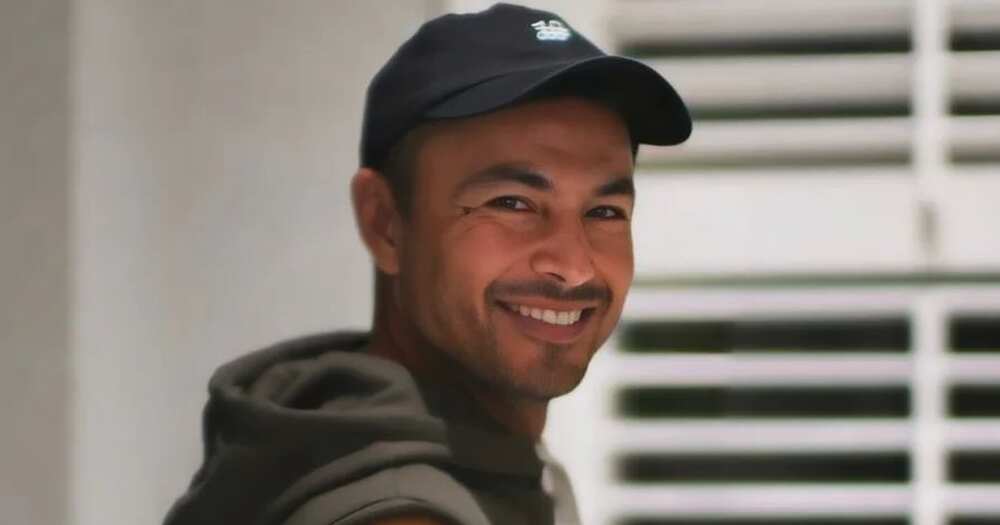 Derek Ramsay at Baby Giant, nagpagalingan sa push up challenge Derek Ramsay at Baby Giant, nagpagalingan sa push up challenge