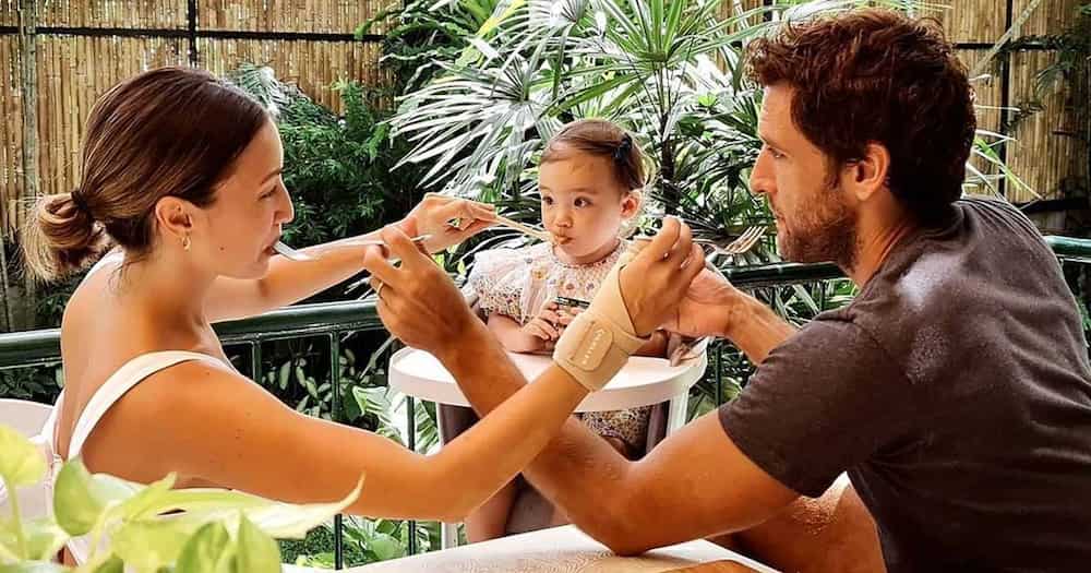 Solenn Heussaff, emosyunal sa naging reaksyon ni Tili sa kauna-unahang pagkakataon na makakain sa restaurant Solenn Heussaff, emosyunal sa naging reaksyon ni Tili sa kauna-unahang pagkakataon na makakain sa restaurant
