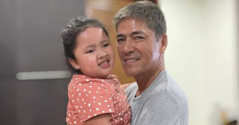 Vic Sotto’s hilarious peek-a-boo game with Tali Sotto warms hearts online