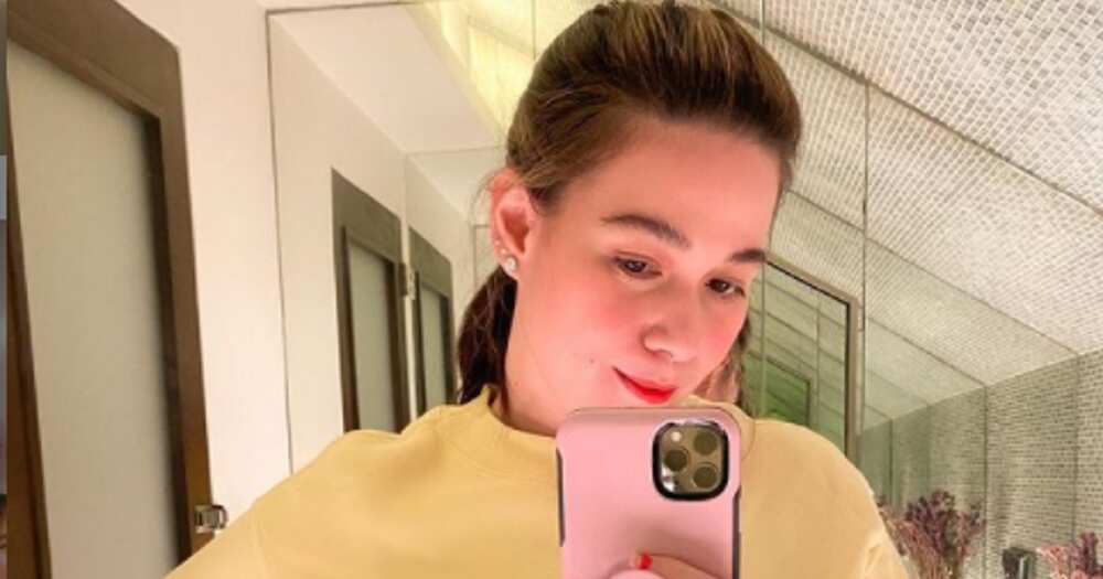 Bea Alonzo, Gerald Anderson, nagka-pareho ng caption sa kanilang photos Bea Alonzo, Gerald Anderson, nagka-pareho ng caption sa kanilang photos