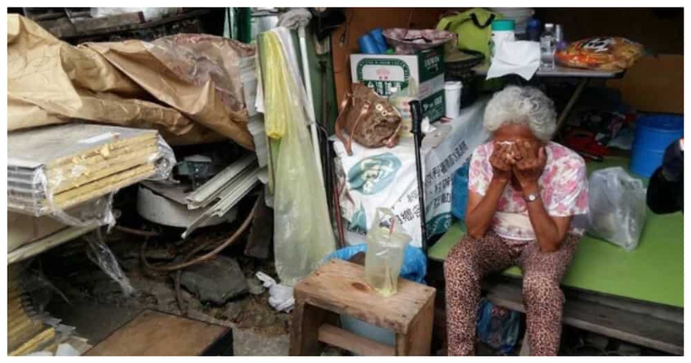 Lola na namumuhay mag-isa at sira na ang tirahan, sinurpresa ng mga volunteers ng bagong bahay