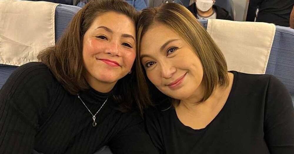 Vid ni Sharon Cuneta at Regine Velasquez na tumigil sa paglalakad para makapag-picture sa mga fans, viral