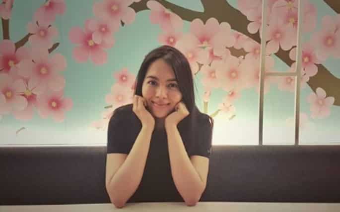 Julia Montes takes to IG to support Coco Martin's new movie