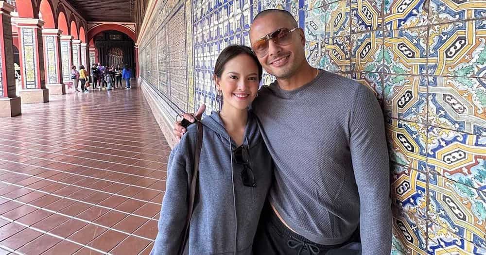 Ellen Adarna, si Derek Ramsay ang pinasagot sa tanong kung high maintenance ba siya: “She’s not materialistic” Ellen Adarna, si Derek Ramsay ang pinasagot sa tanong kung high maintenance ba siya: “She’s not materialistic”