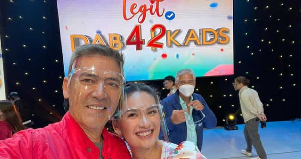 Vic Sotto at Eat Bulaga stars, naiyak sa 42nd anniversary reunion nila