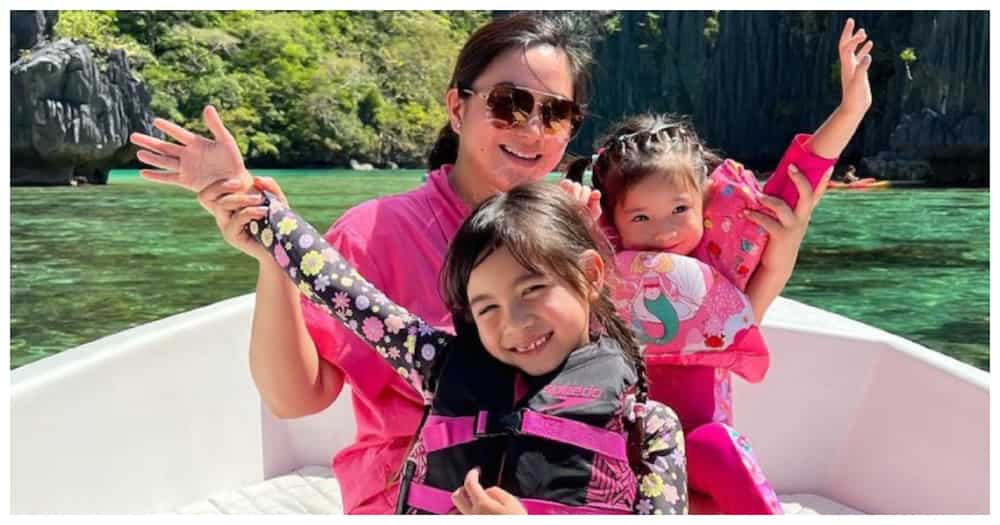 Mariel Padilla with Isabella and Gabriela (@marieltpadilla) Mariel Padilla with Isabella and Gabriela (@marieltpadilla)