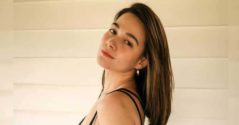 Bea Alonzo, ipinakita ang na-scratch ng aso niya sa leeg niya: "Miss na miss niya ako"