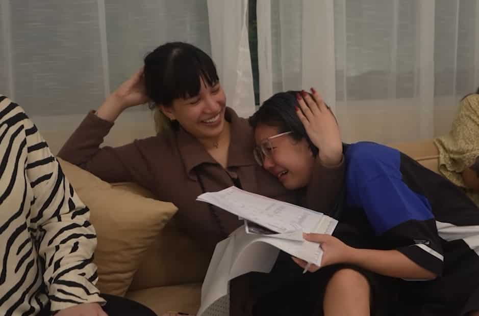 Paye Galang, naiyak nang malamang buntis ang ate: "Sana nagpakumbaba na lang ako" Paye Galang, naiyak nang malamang buntis ang ate: "Sana nagpakumbaba na lang ako"