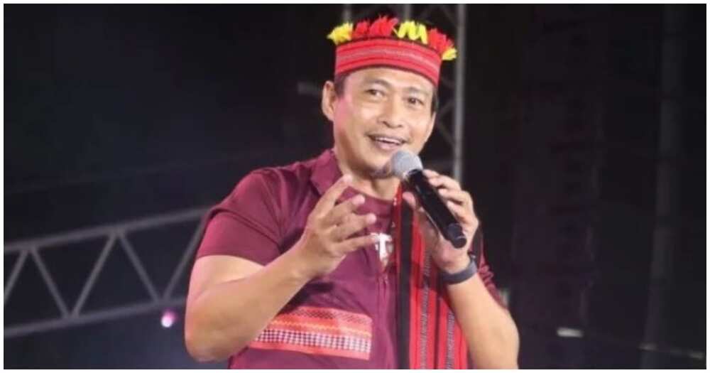 Teddy Baguilat, makulit na sinabing kailangan nilang 'magpasikat o mag-artista'