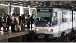 Lalaki, tumalon at nahulog mula sa MRT-3