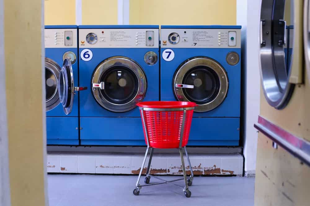 Commercial laundry business
